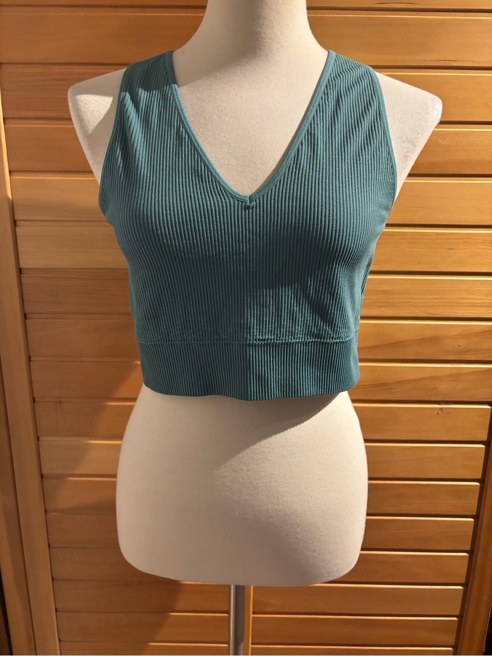NWT Garage Ribbed V-Neck Cropped Tank Top - Teal Green